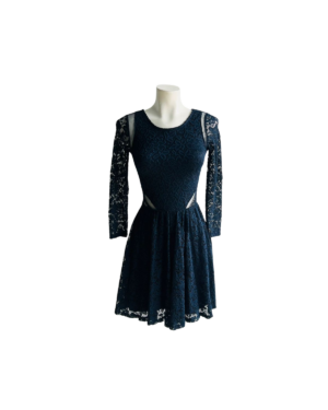 Vestido manga larga de randa