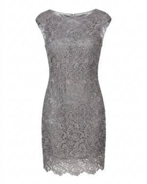 Vestido con distinción y belleza