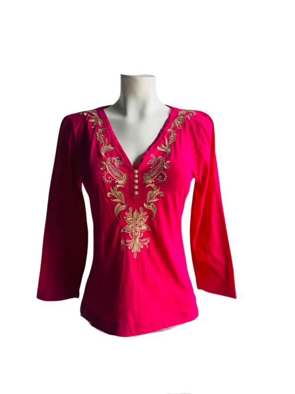 Blusa romántica esencia vibrante