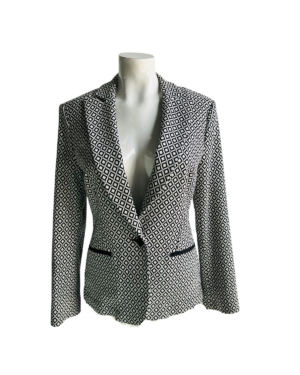 Chaqueta con patrón geométrico y elegante