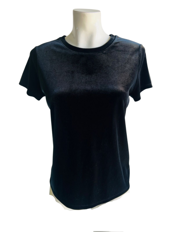 Blusa de terciopelo estilo envolvente