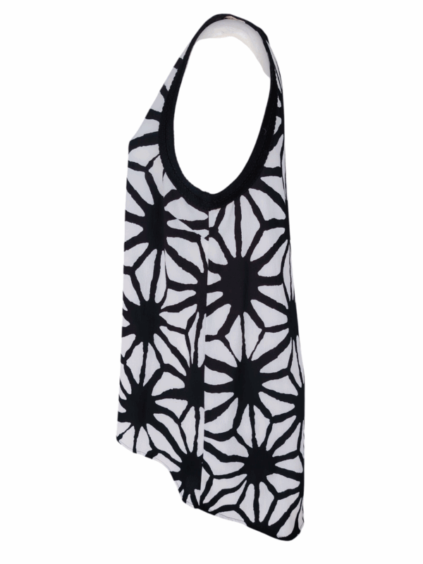 Blusa Vince Camuto - L - Image 4