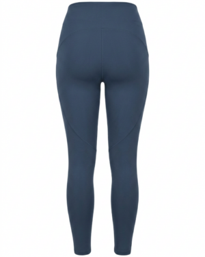 Pantalón con cintura ajustada que estiliza la silueta