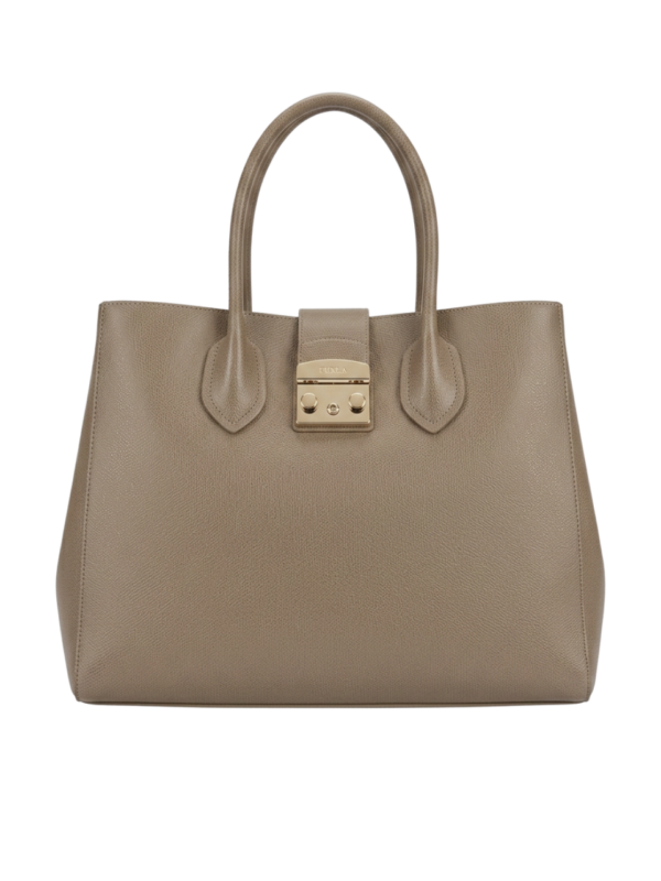 Cartera estilo refinado amplia, cómoda y versátil