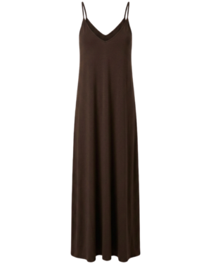 Vestido sencillo, fluido y lleno de encanto