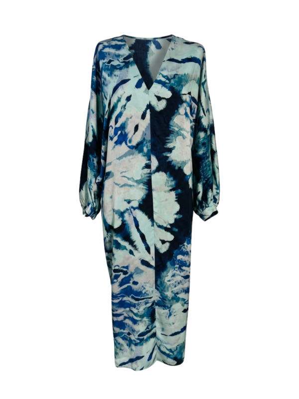 Vestido tipo kaftán con estampado armonioso, silueta holgada y fresca