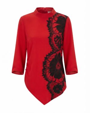 Blusa vibrante y con alma oriental.